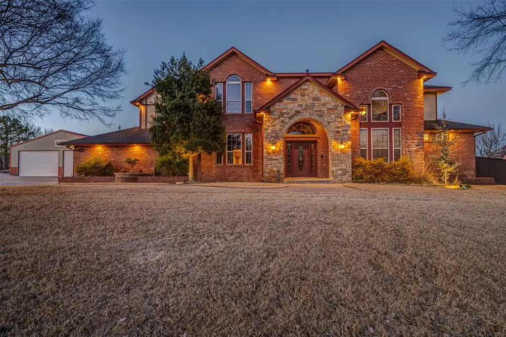 1902 W Lakewood Drive, Guthrie, OK 73044 - Image #1