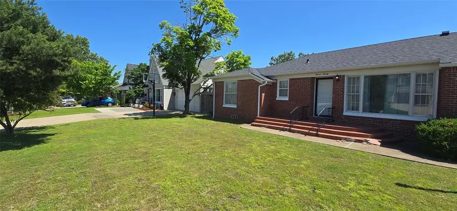 1120 Fenwick Place, Nichols Hills, OK 73116 - Image #2