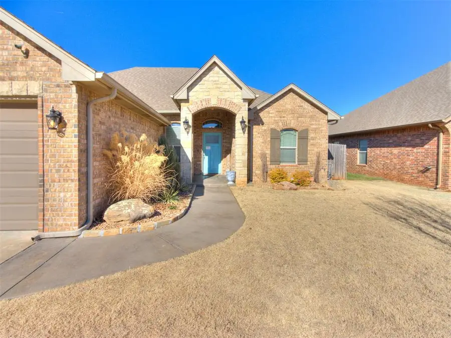 11313 Sw 41st Terrace, Mustang, OK 73064 - Image #3