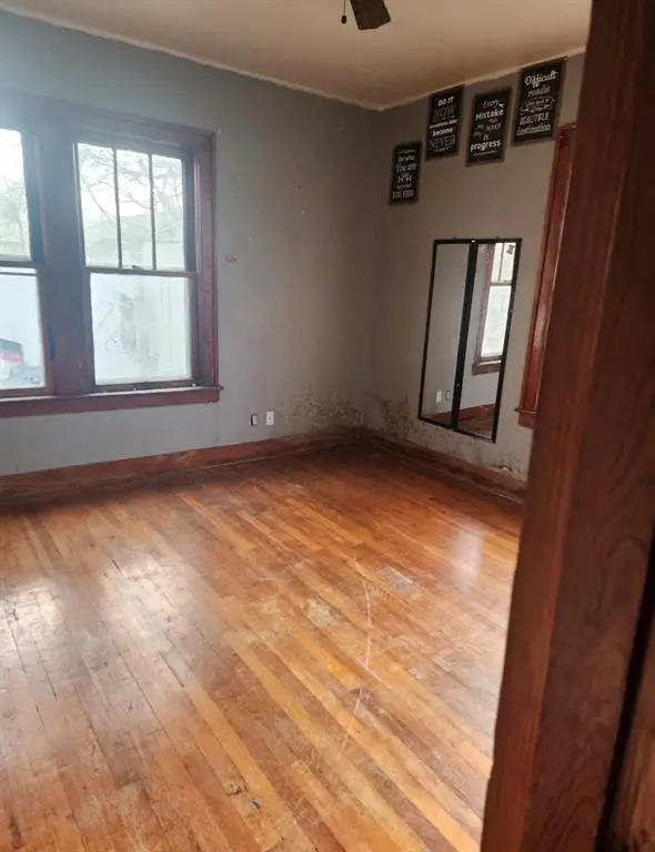 202 W Van Buren Street, Mangum, OK 73554 - #2