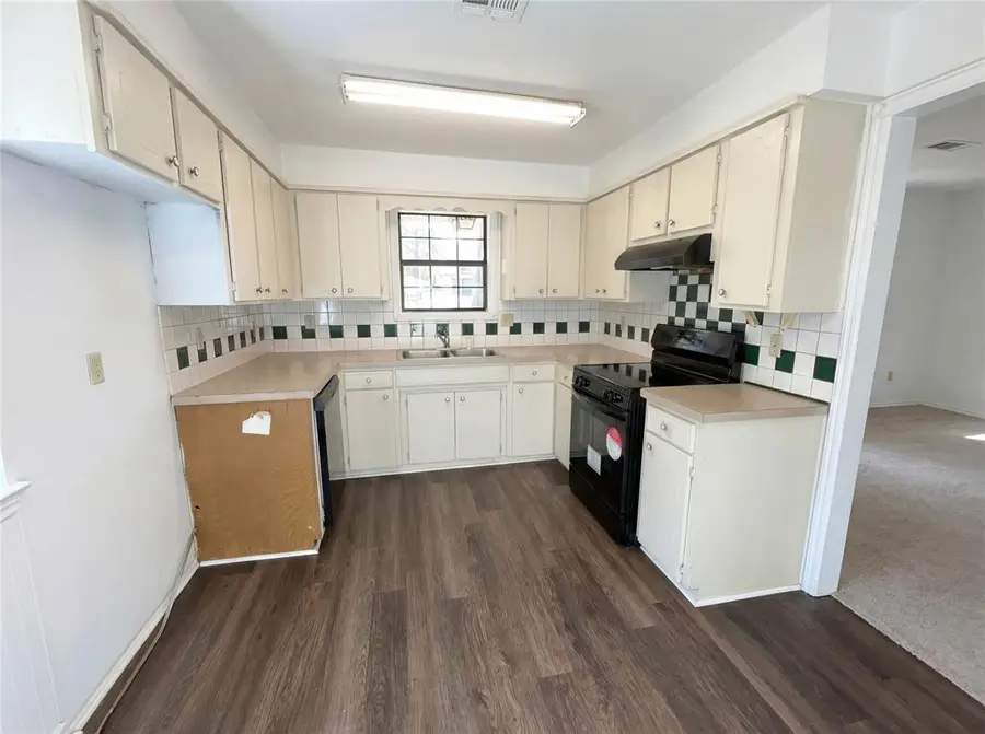 8817 NE 2nd Street, Oklahoma City, OK 73110 - Image #2