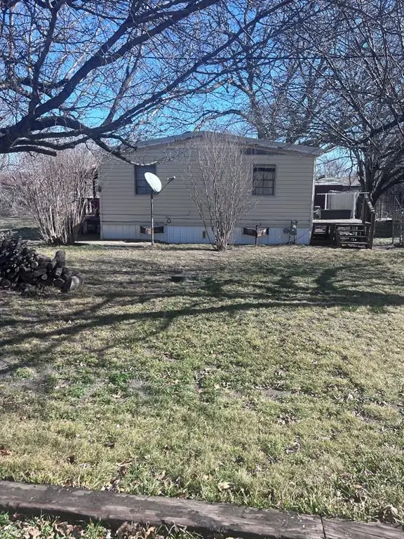 304 S Shannon Street, Wayne, OK 73095 - #2