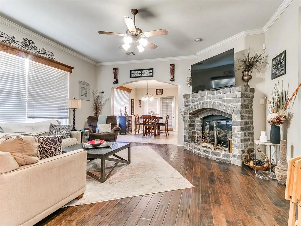 1009 Ashwood Lane, Moore, OK 73160 - #1