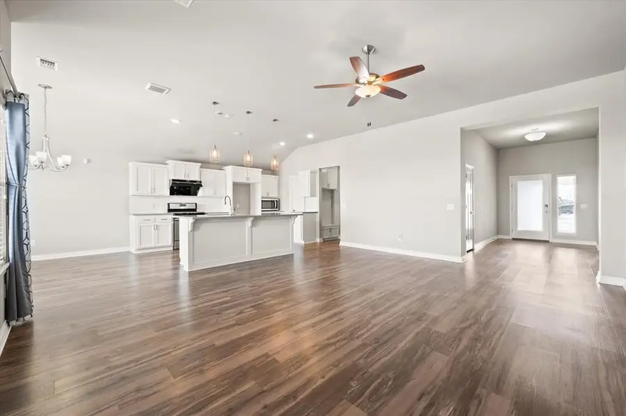 7025 NW 155th Street, Edmond, OK 73013 - Image #2