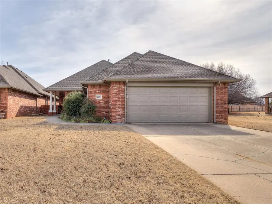 12216 Greenlea Chase E, Oklahoma City, OK 73170 - Image #2
