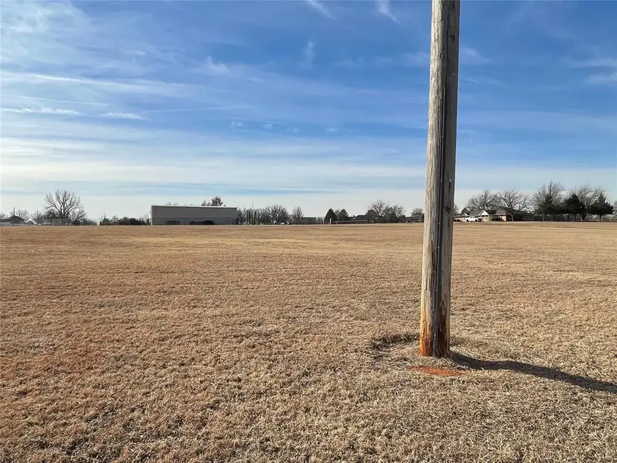 19200 Garden Ridge, Edmond, OK 73012 - Image #2