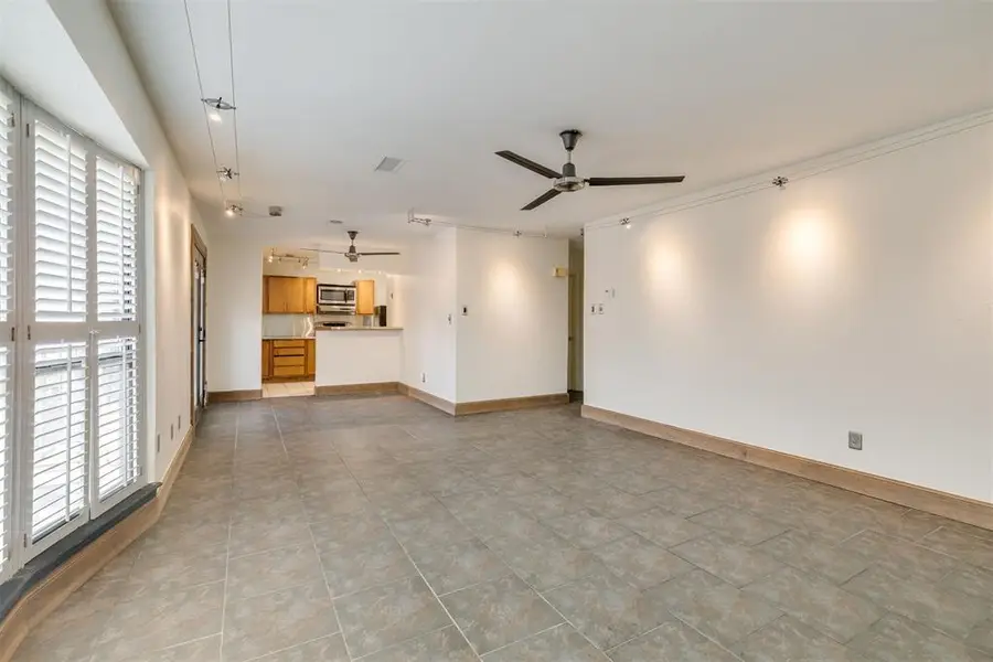 2527 NW 62nd Street #214, Oklahoma City, OK 73112 - Image #2
