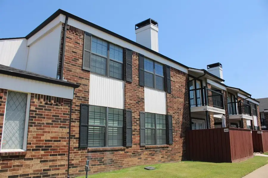 3003 River Oaks Drive #244, Norman, OK 73072 - Image #2