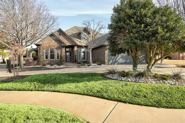 1309 Sandstone Drive, Yukon, OK 73099