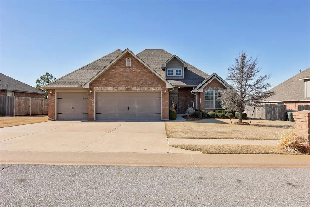 5009 Champlain Place, Edmond, OK 73025 - #1
