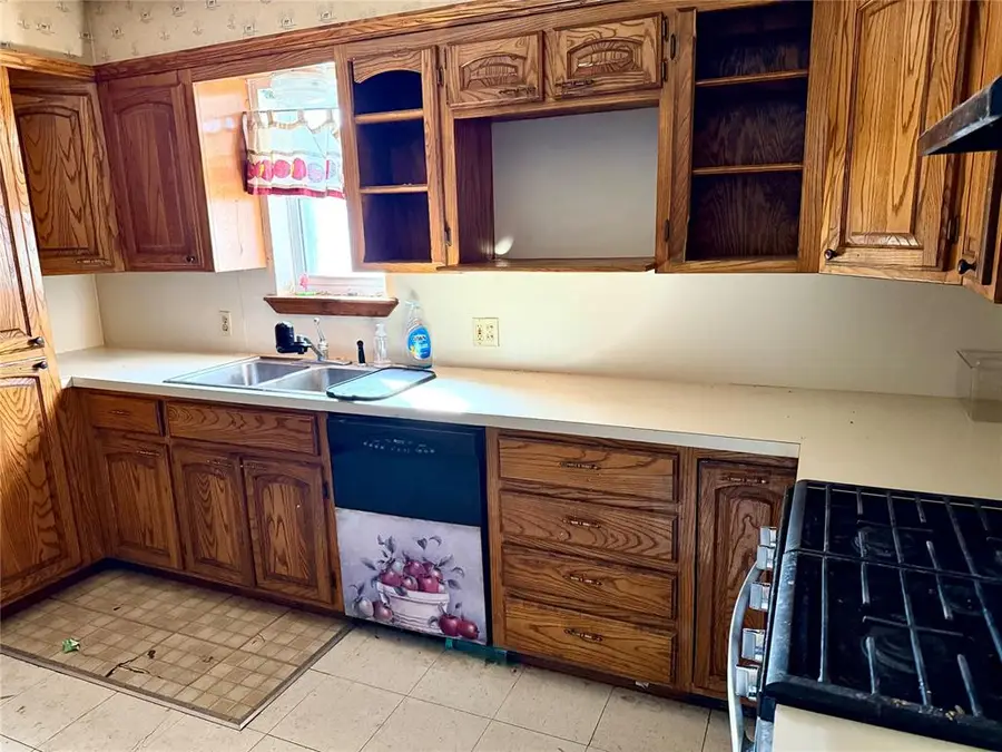 19910 Gordon Cooper Drive, Tecumseh, OK 74873 - Image #3