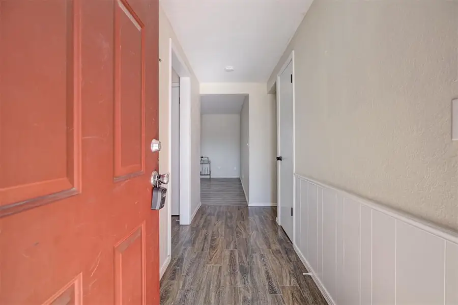 971 Dover Mansion, Yukon, OK 73099 - Image #3