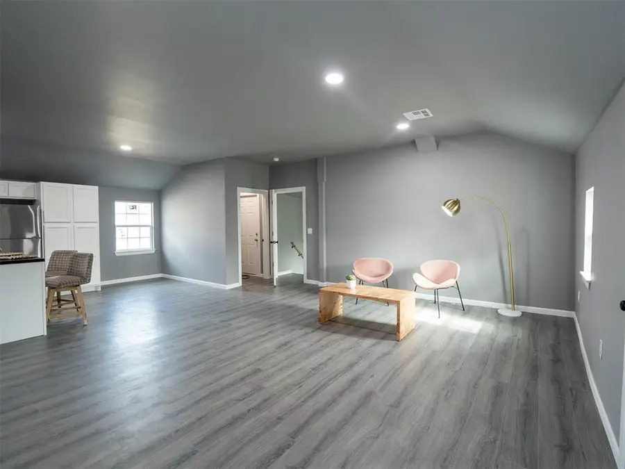 628 S Philadelphia Avenue, Shawnee, OK 74801 - #3