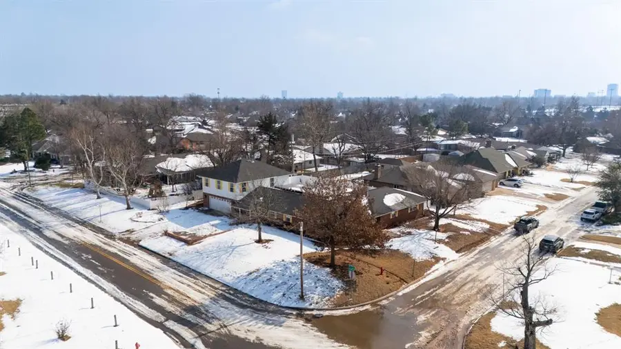 3247 Elmwood Avenue, Oklahoma City, OK 73116 - Image #2