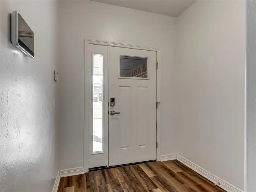 1910 Glenbrook Drive, Shawnee, OK 74804 - Image #3