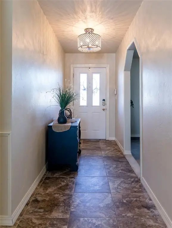 1006 Lera Lane, Elk City, OK 73644 - Image #3