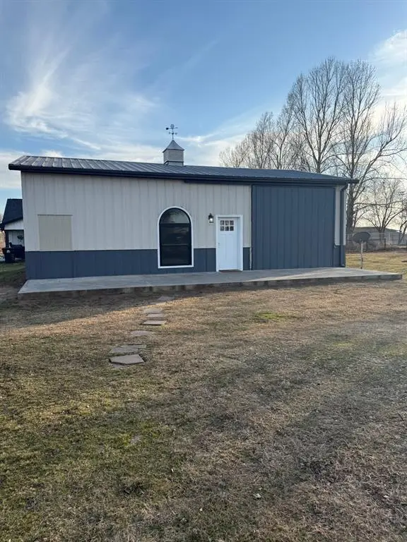 300 Braid Lane, McLoud, OK 74851