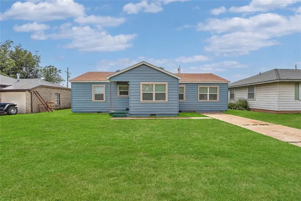 615 N Lowe, Hobart, OK 73651 - Image #1