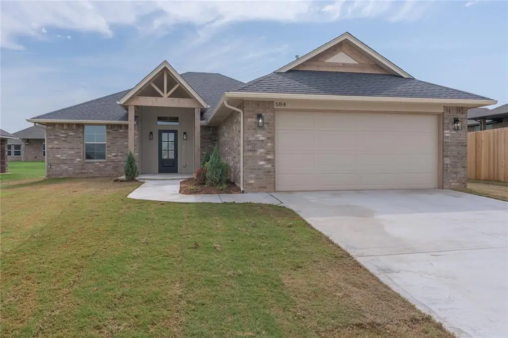 584 Hackberry Lane, Washington, OK 73093 - Image #1