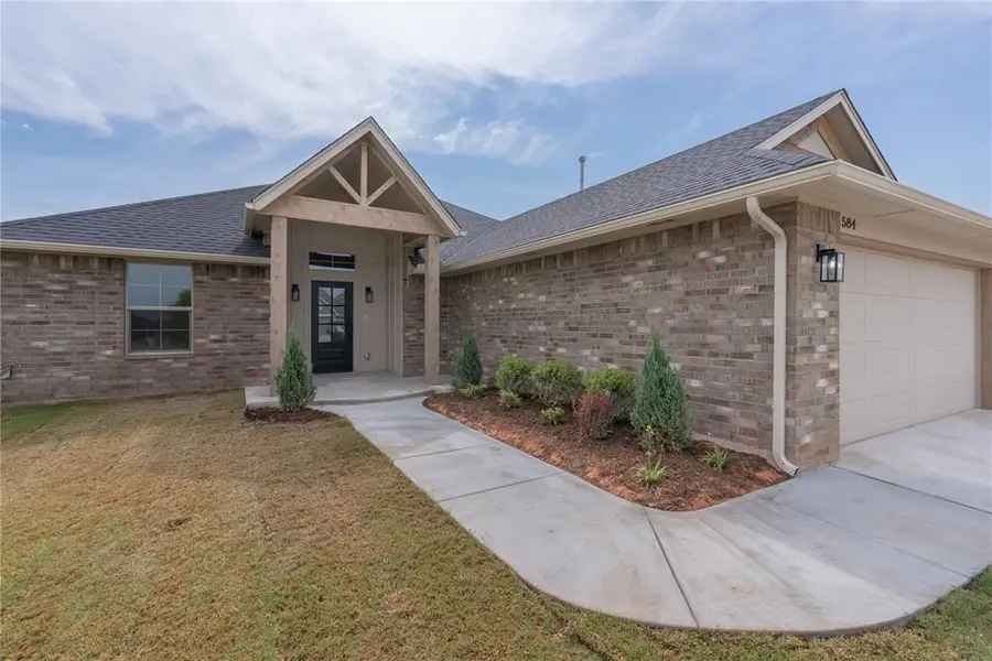 584 Hackberry Lane, Washington, OK 73093 - Image #3