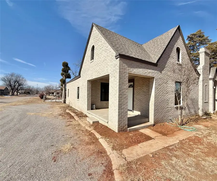 1501 N Lee Street, Altus, OK 73521 - Image #2