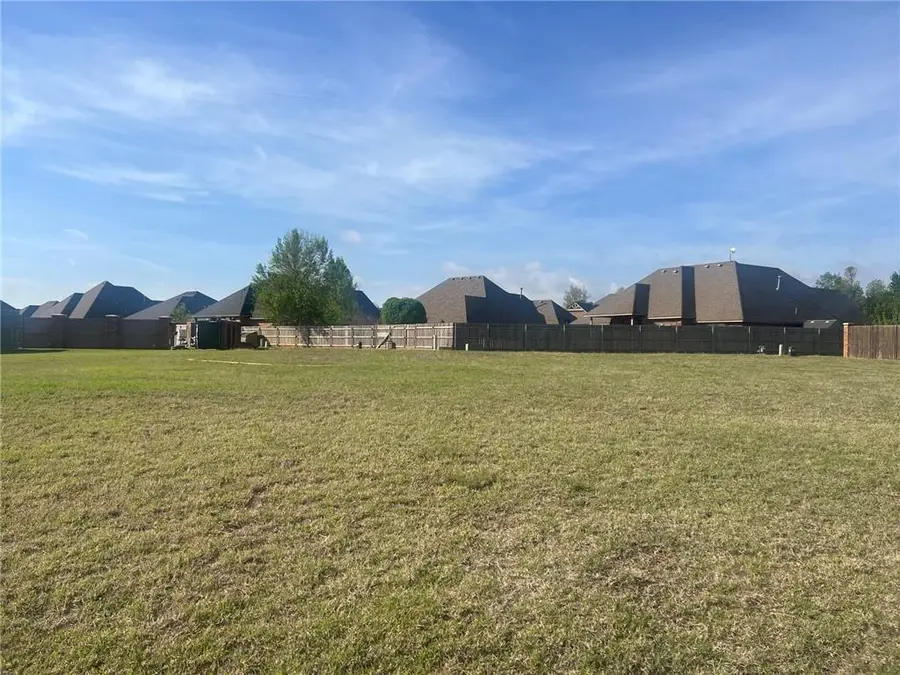 704 Cornerstone Avenue, Weatherford, OK 73096 - Image #3