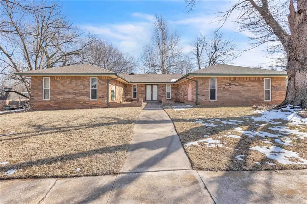 1908 E Willow Creek Terrace, Mustang, OK 73064 - Image #1