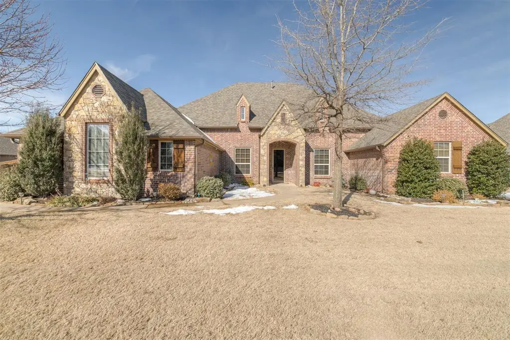 6609 Whispering Grove Drive, Oklahoma City, OK 73169 - Image #1
