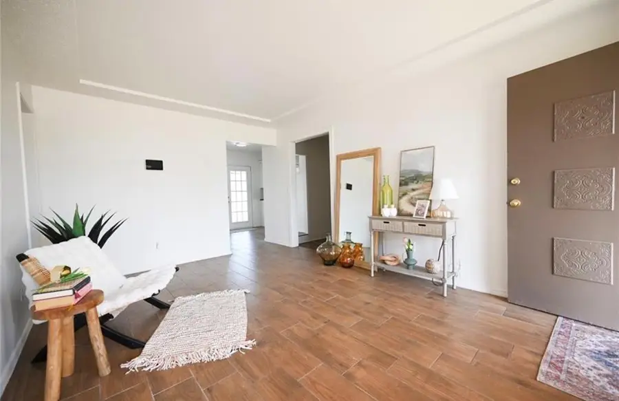 108 S 9th Street Circle, Chickasha, OK 73018 - #3