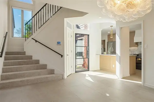 2825 NW Grand Commons #19, Oklahoma City, OK 73116