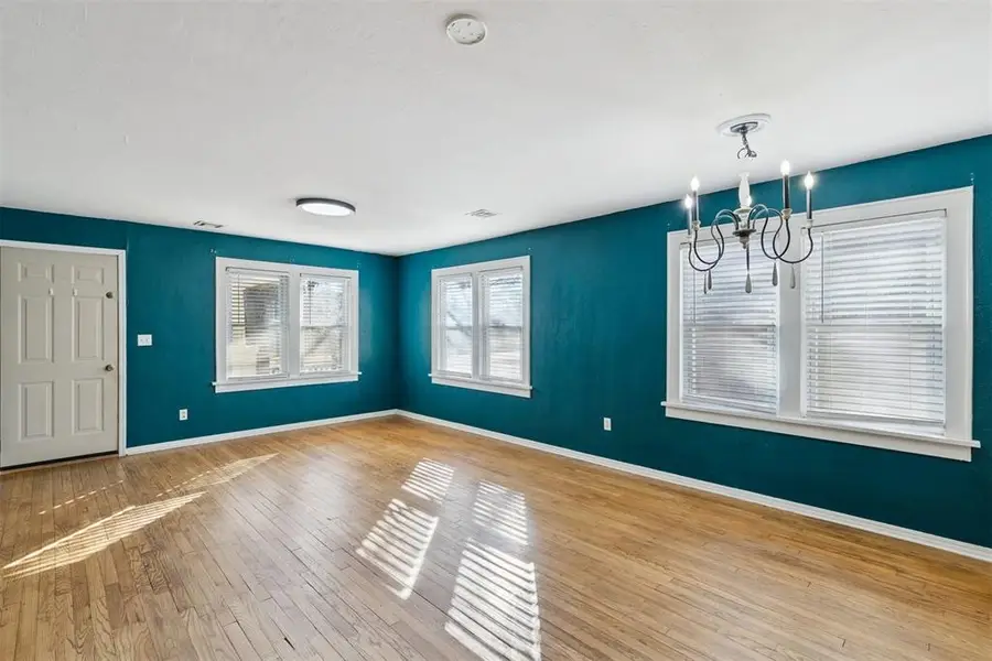 4505 N Wheeler Avenue, Bethany, OK 73008 - #3