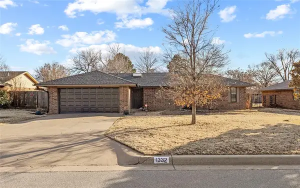 1332 Steiner Road, Weatherford, OK 73096
