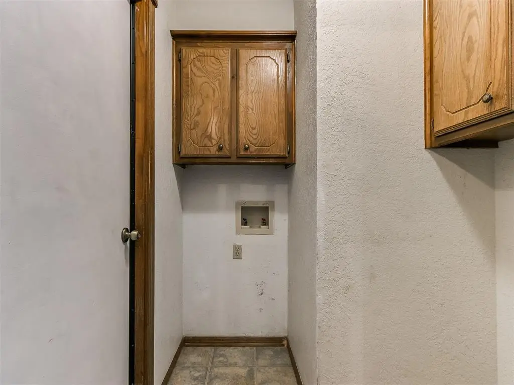 812 SE 13th Street, Moore, OK 73160 - #1