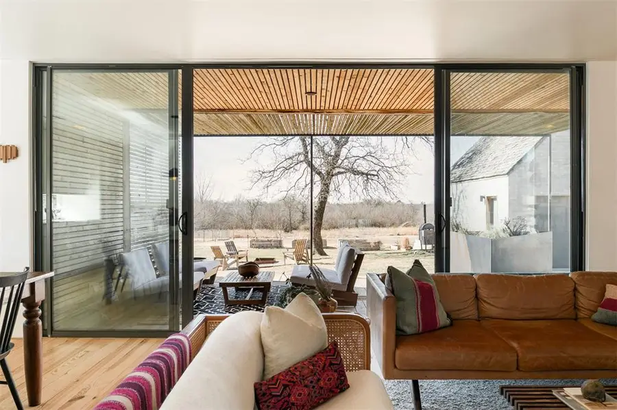 8925 Acre View Drive, Oklahoma City, OK 73151 - Image #2