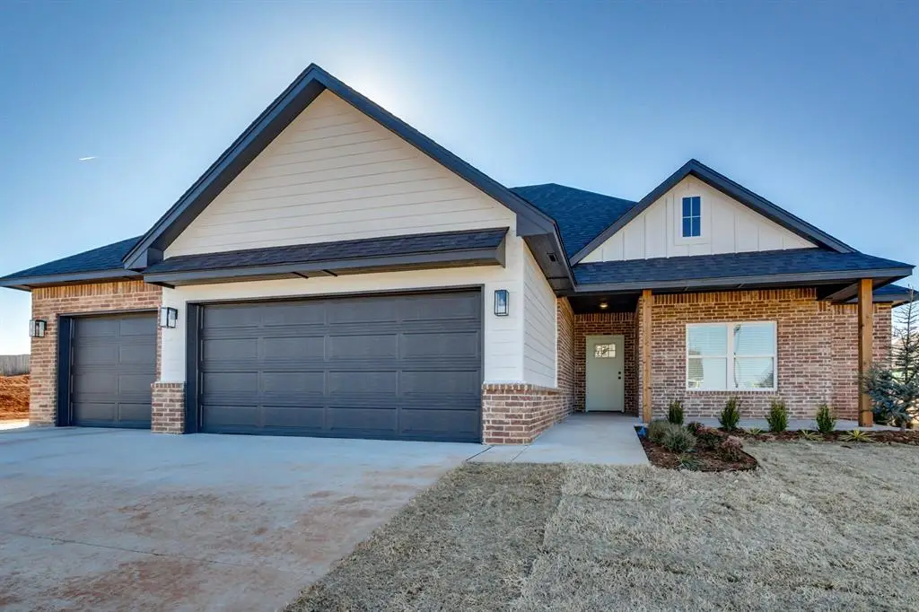 11704 NW 106th Street, Yukon, OK 73099 - #1