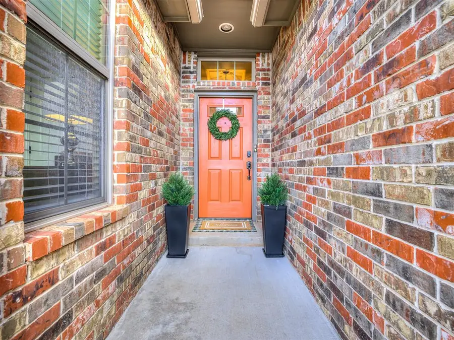 3716 Oakridge Circle, Edmond, OK 73034 - #2