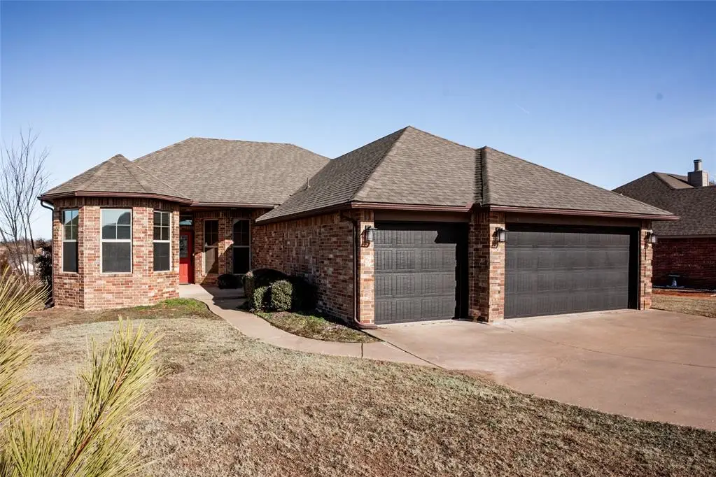 11570 Coyote Run, Guthrie, OK 73044 - Image #1