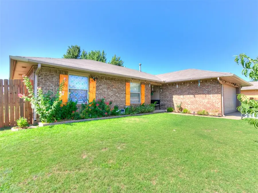 12012 Larkdale Drive, Yukon, OK 73099 - #2