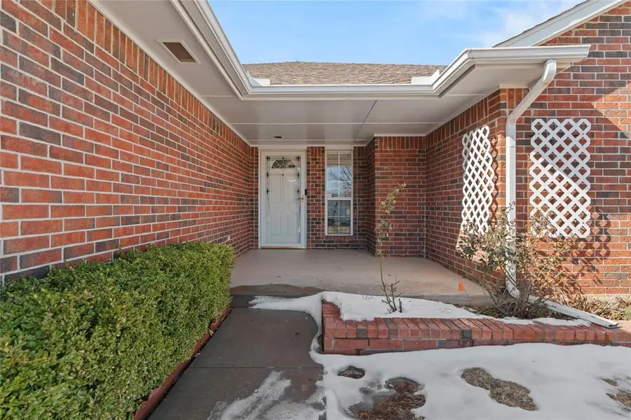 4005 Thorn Burn Place, Oklahoma City, OK 73179 - #3