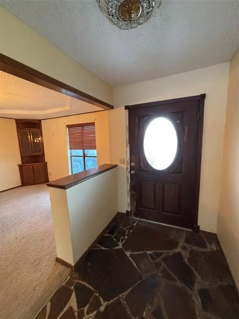 11305 Quail Creek Road, Oklahoma City, OK 73120 - #3