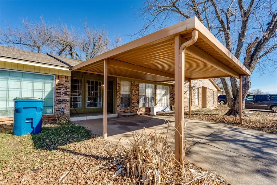 8741 Saint George Way, Midwest City, OK 73110 - #2