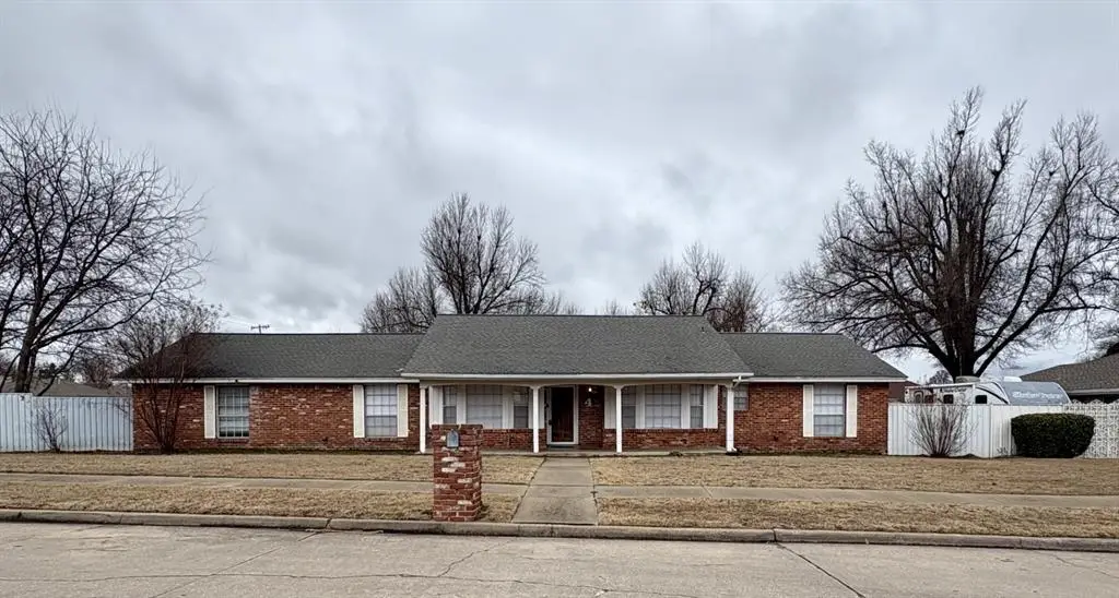 4 SW 98th Street, Oklahoma City, OK 73139 - #1