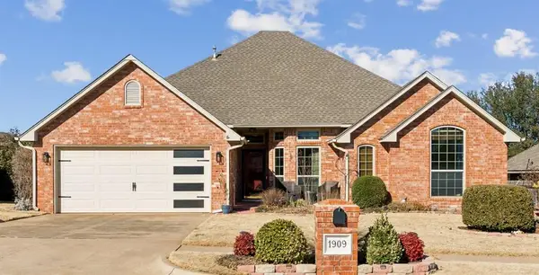 1909 Del Simmons Drive, Edmond, OK 73003