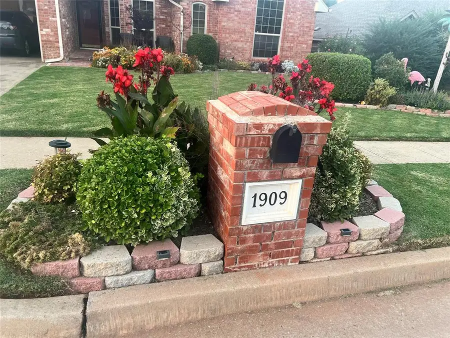 1909 Del Simmons Drive, Edmond, OK 73003 - #2