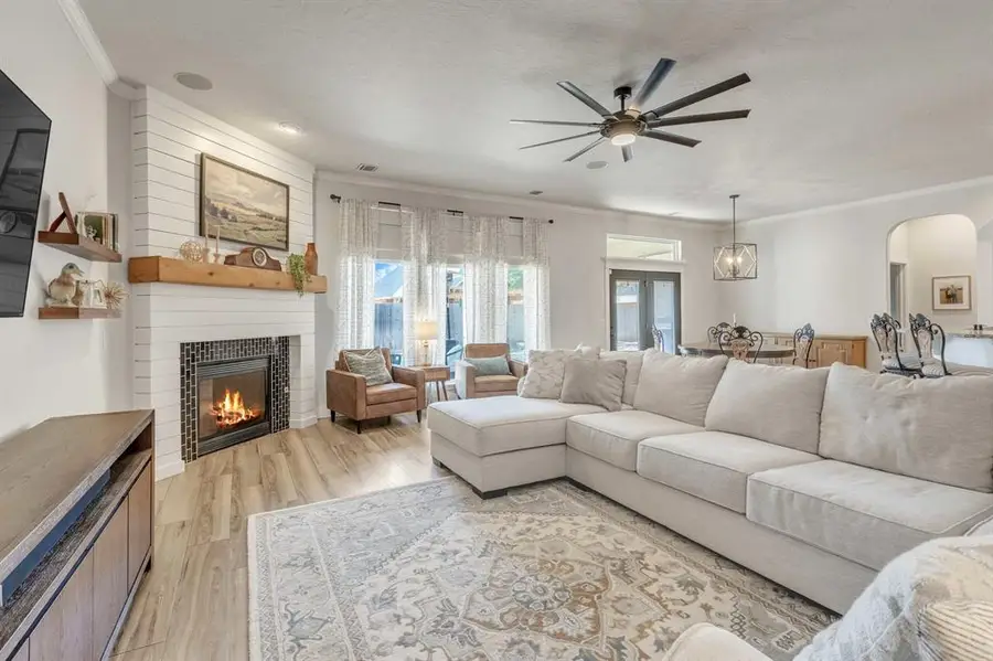 504 Prairie Hill Lane, Yukon, OK 73099 - Image #2