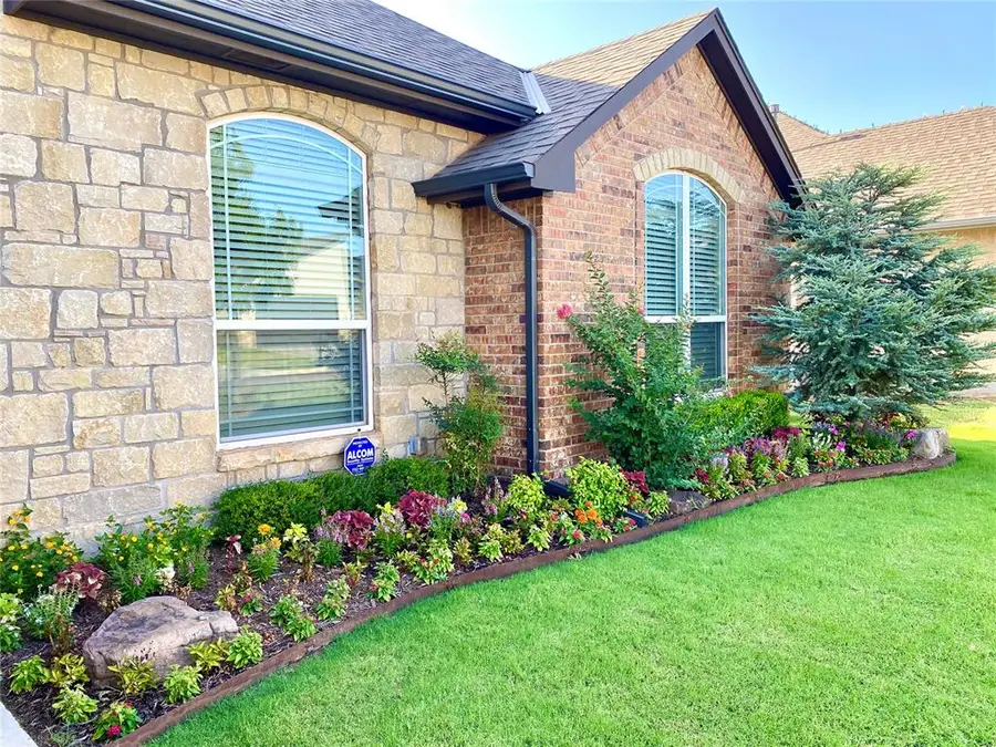 15924 Capri Lane, Edmond, OK 73013 - #2