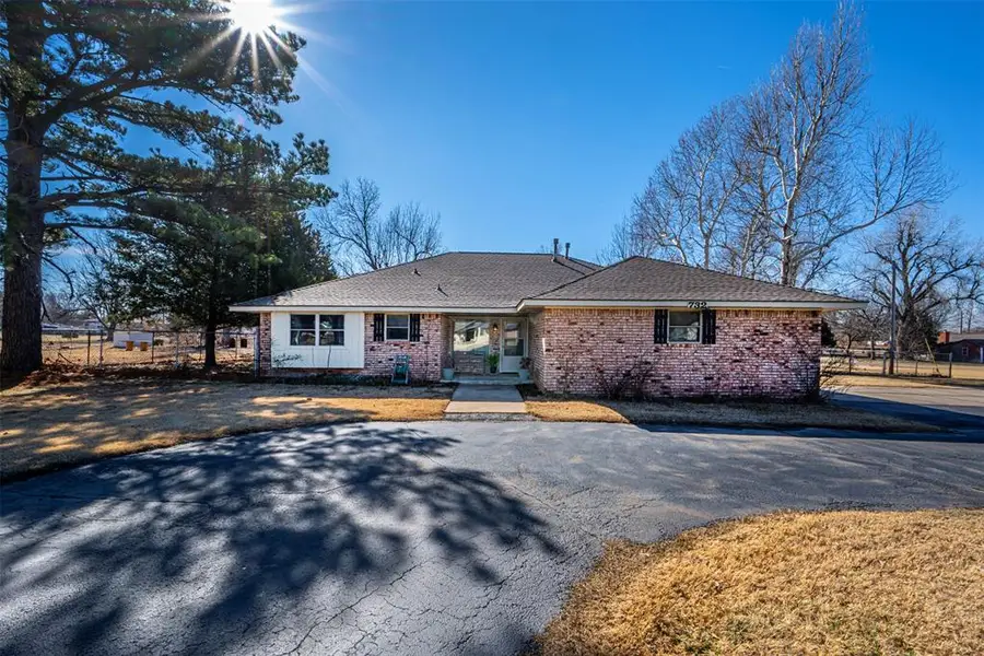 732 E Suera Terrace, Mustang, OK 73064 - #2