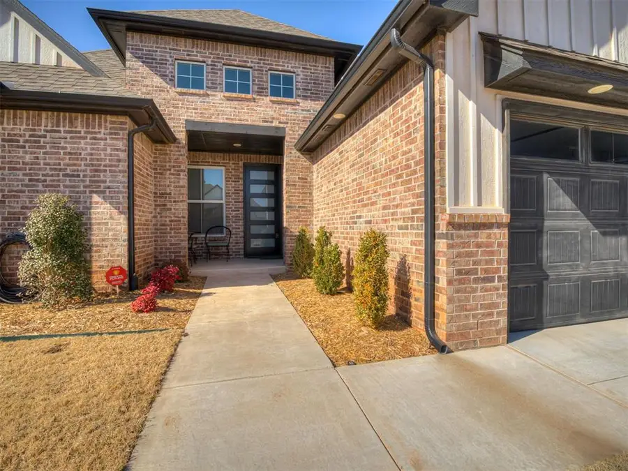 5705 Tiger Stone Drive, Mustang, OK 73064 - #2