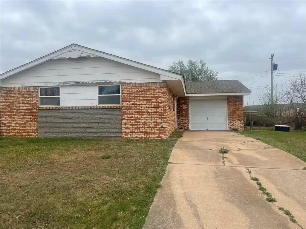 912 NW 20th Street, Moore, OK 73160 - #1