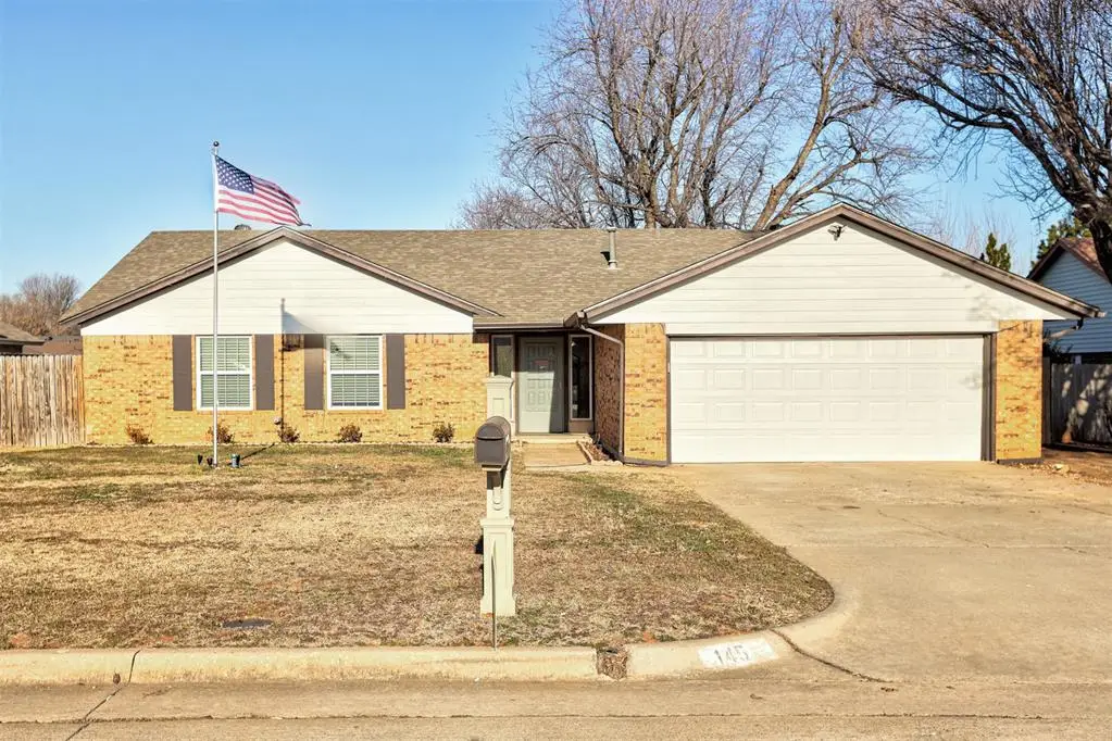 145 Pawnee Place, Yukon, OK 73099 - Image #1